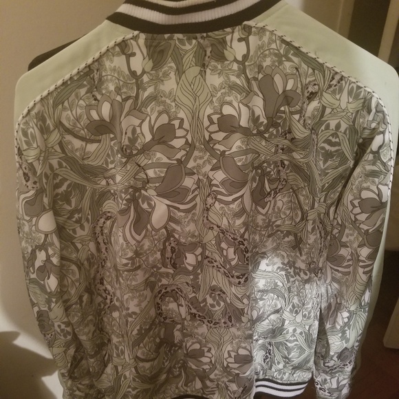 Jacket - Picture 3 of 3